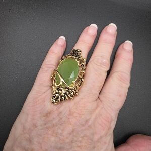 Green Chalcedony Statement Ring (1859)